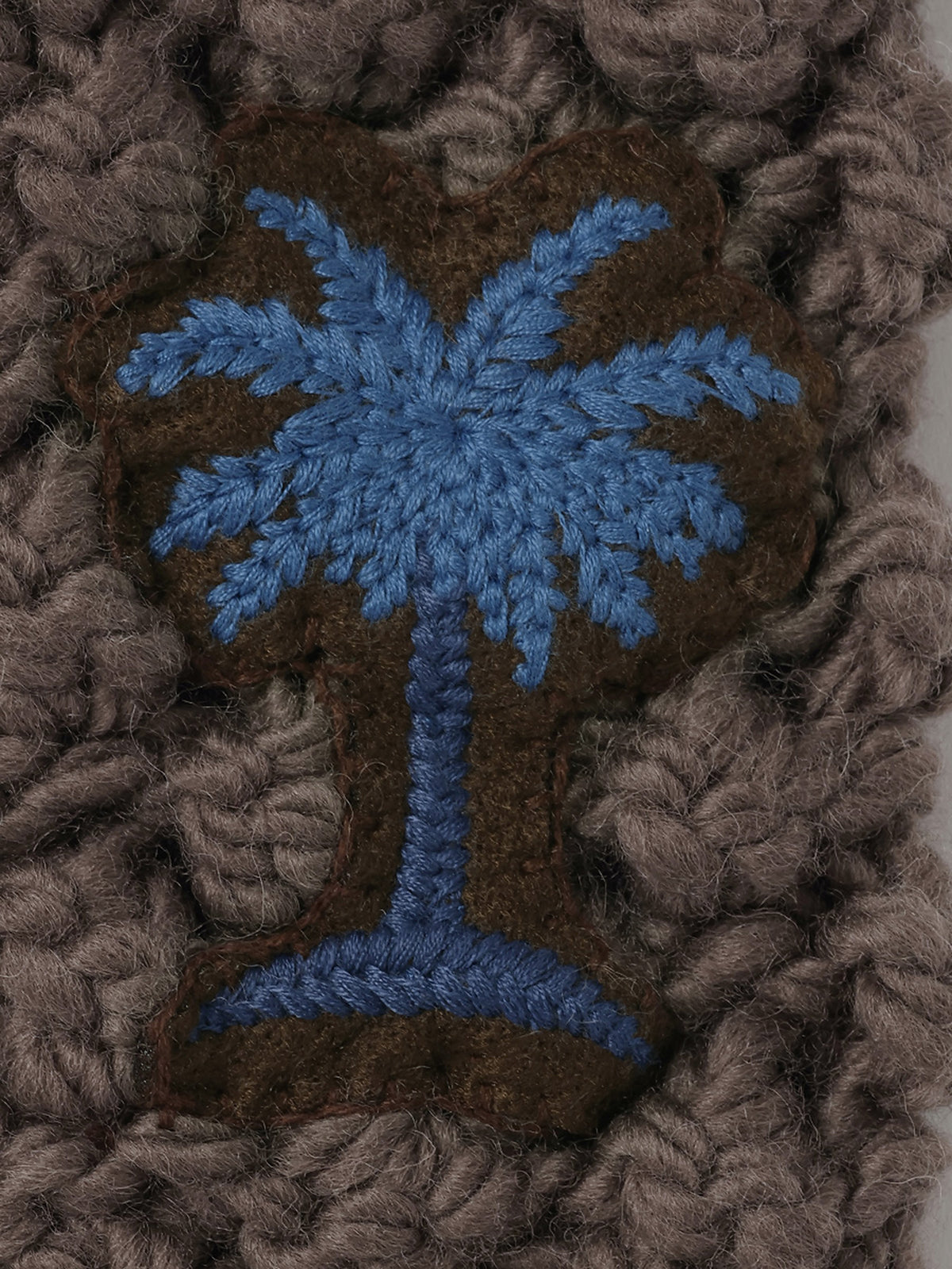 HAND KNIT MITTEN