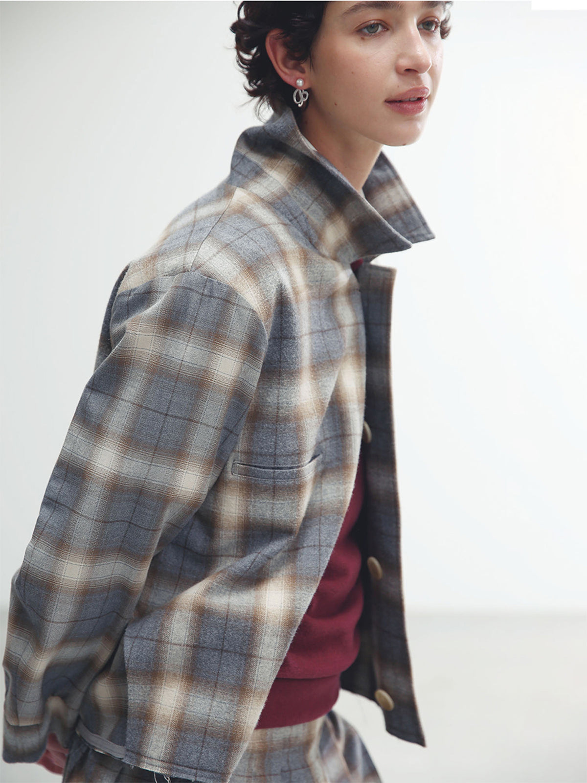 REMAKE SHOP COAT CHECK
