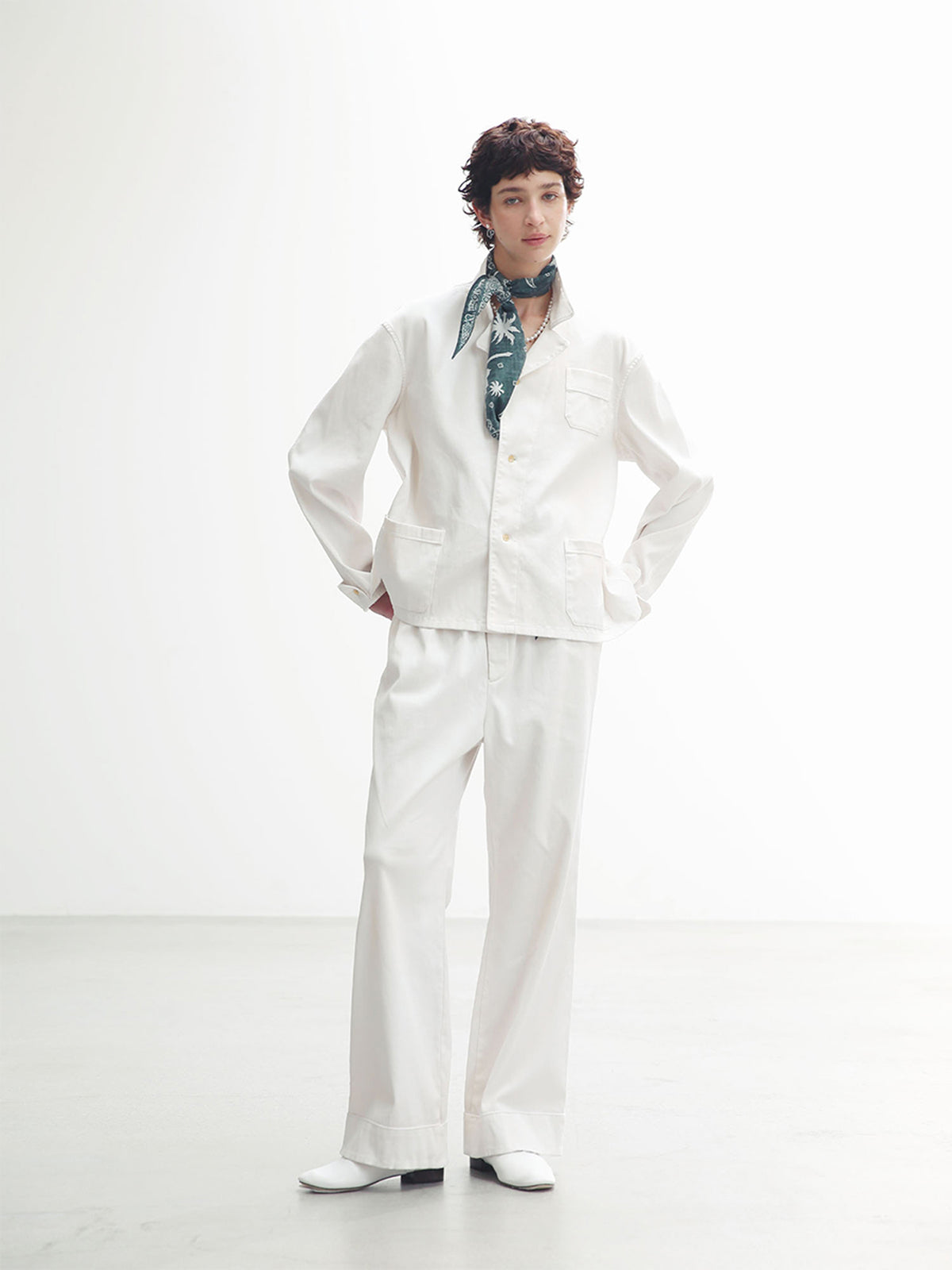 [OUTFIT]